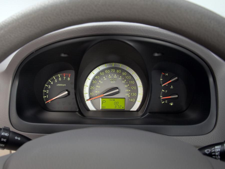  Kia Spectra 2004 года  (фото 2 из 28)